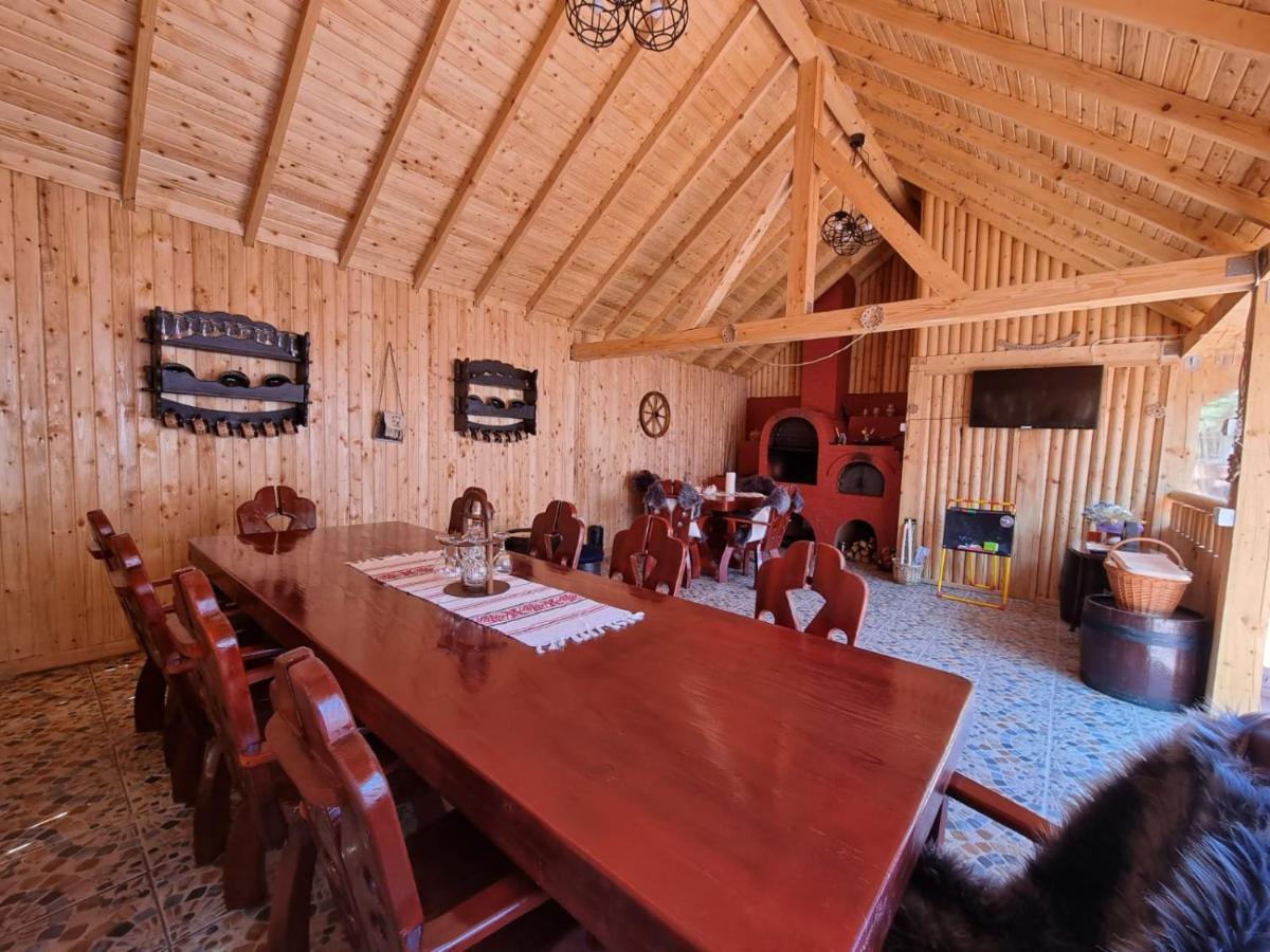 Вилла Casa Jeni Humulesti Экстерьер фото